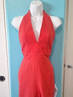 DRESS THE POPULATION SHORT HALTER ROMPER XS NWTS